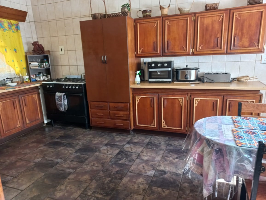 3 Bedroom Property for Sale in La Hoff North West